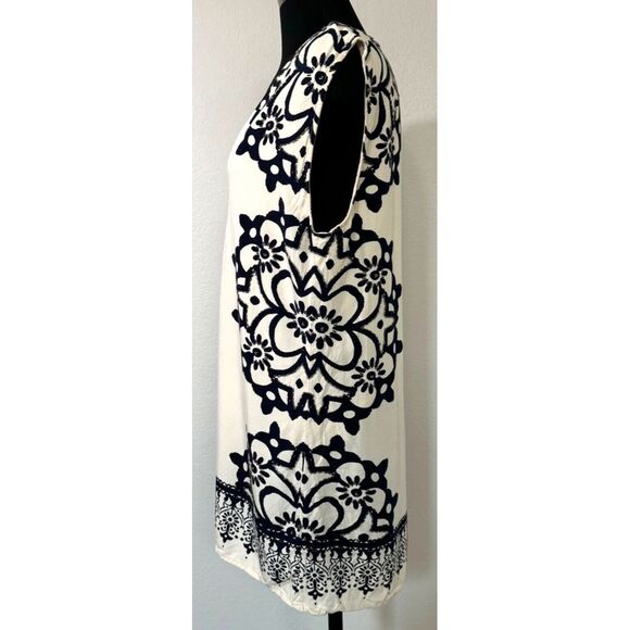 Free People Geodesic Dunes Mini Dress Size Medium Beaded Ivory Blue Shift Dress - Picture 5 of 12